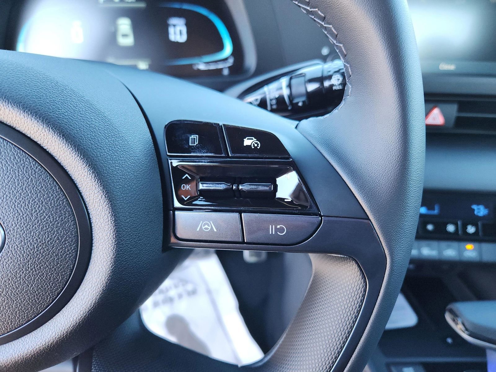 New 2026 Hyundai Elantra Sport image 21