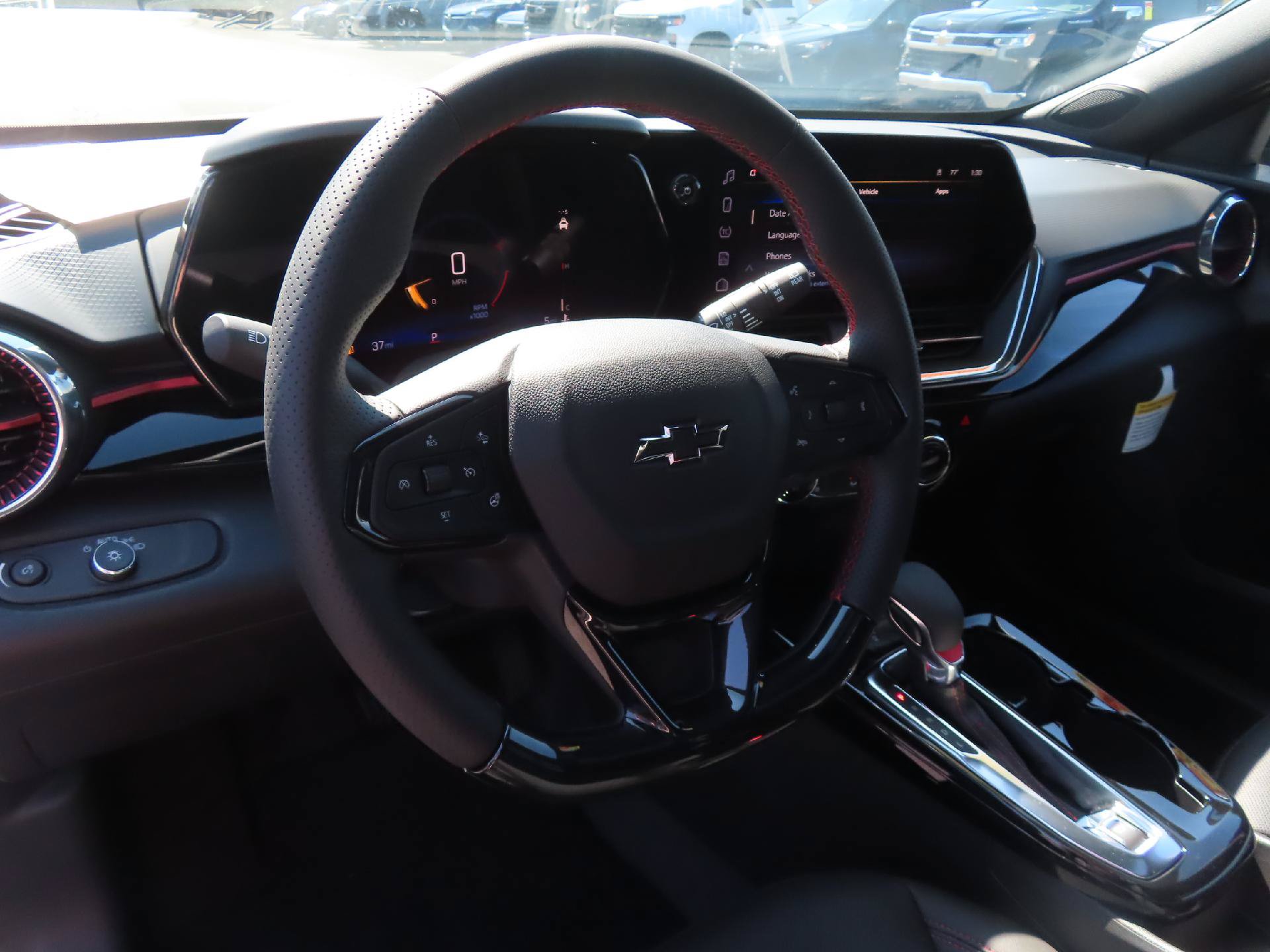 New 2026 Chevrolet Trax RS w/ Sunroof Package FWD image 15