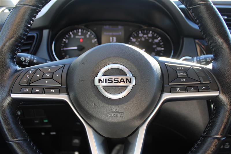 Used 2021 Nissan Rogue Sport SV FWD image 12