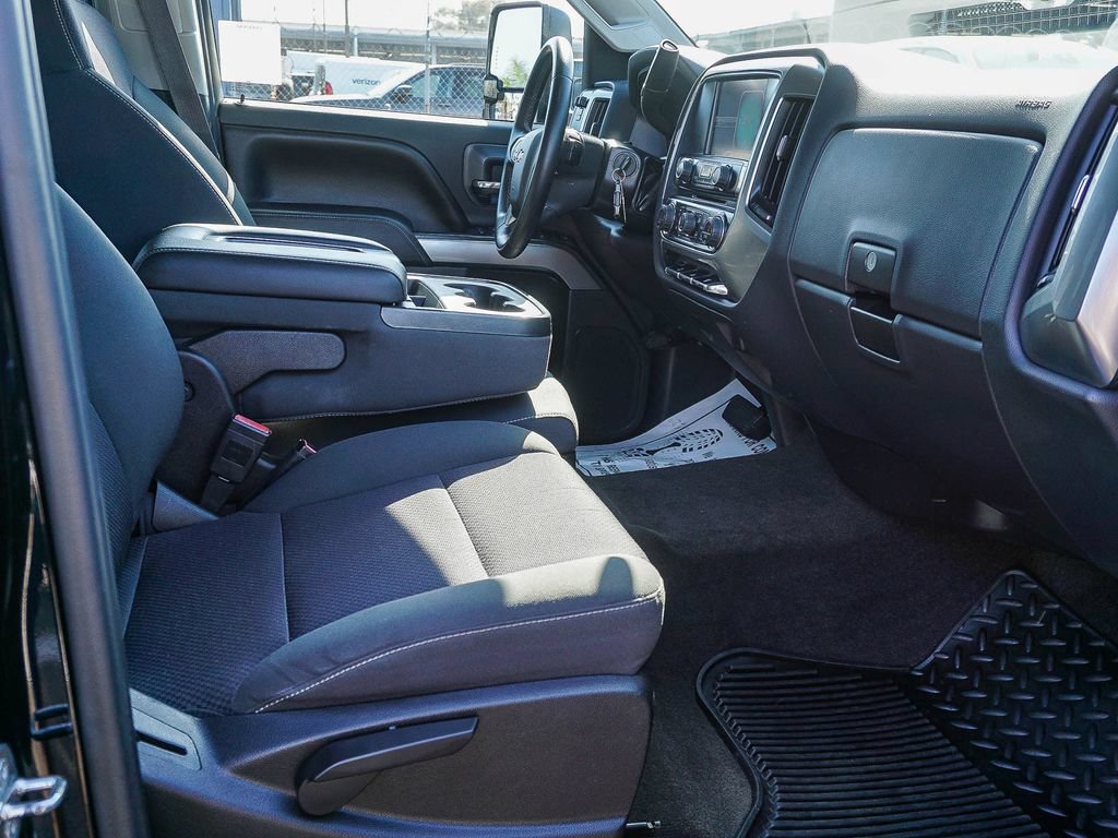 Used 2015 Chevrolet Silverado 3500 LT w/ LT Convenience Package RWD image 12