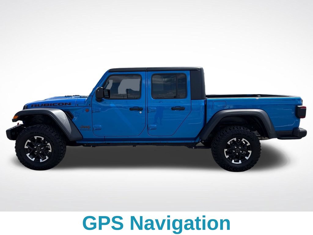 Used 2024 Jeep Gladiator Rubicon w/ Technology Group AWD/4WD image 2