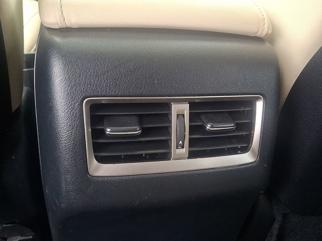 Used 2022 Lexus RX 350L Premium w/ Premium Package image 11