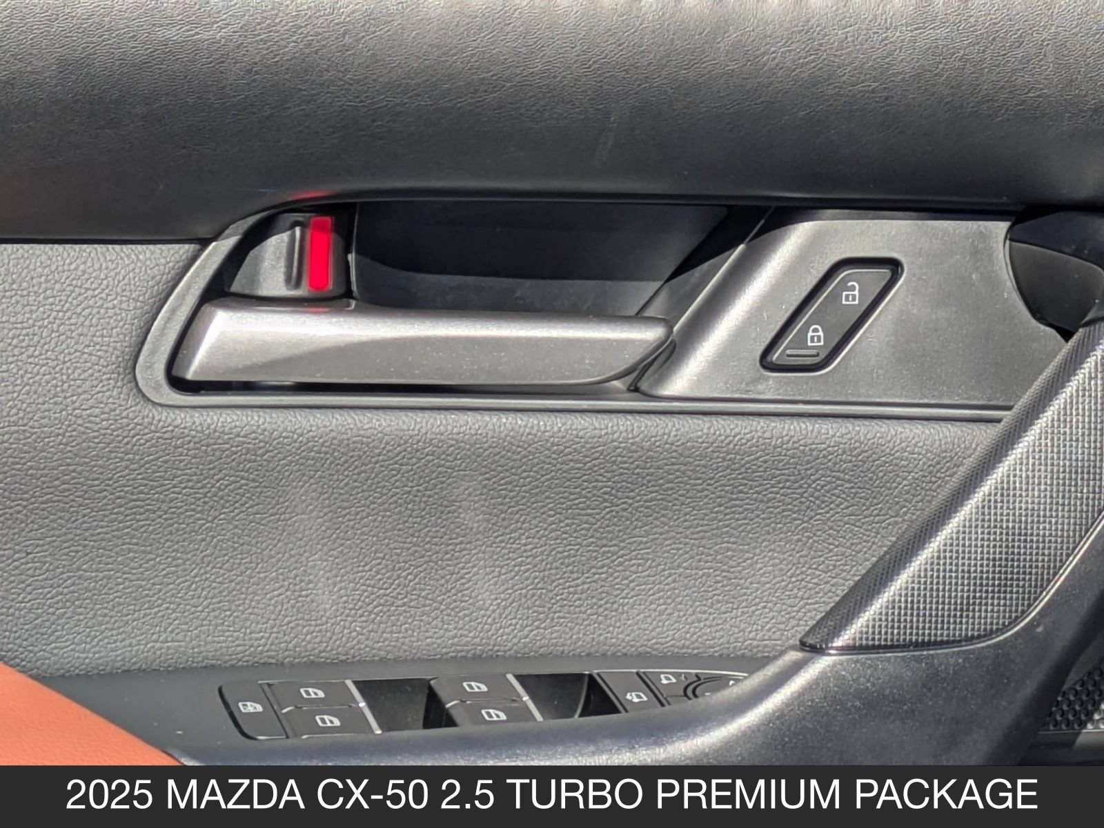 New 2025 MAZDA CX-50 AWD 2.5 Turbo w/ Cargo Package image 12