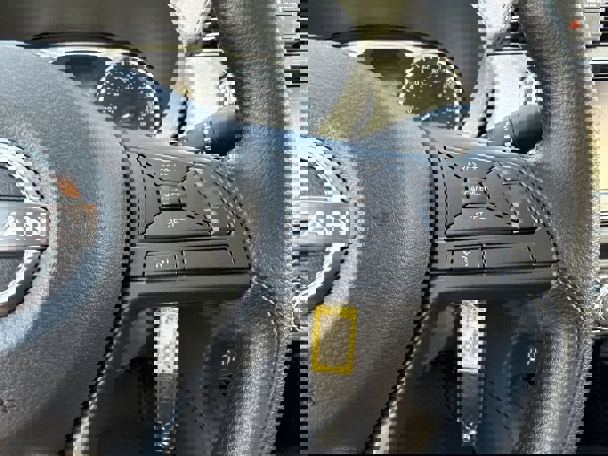 New 2025 Nissan Versa S w/ Trunk Package image 25