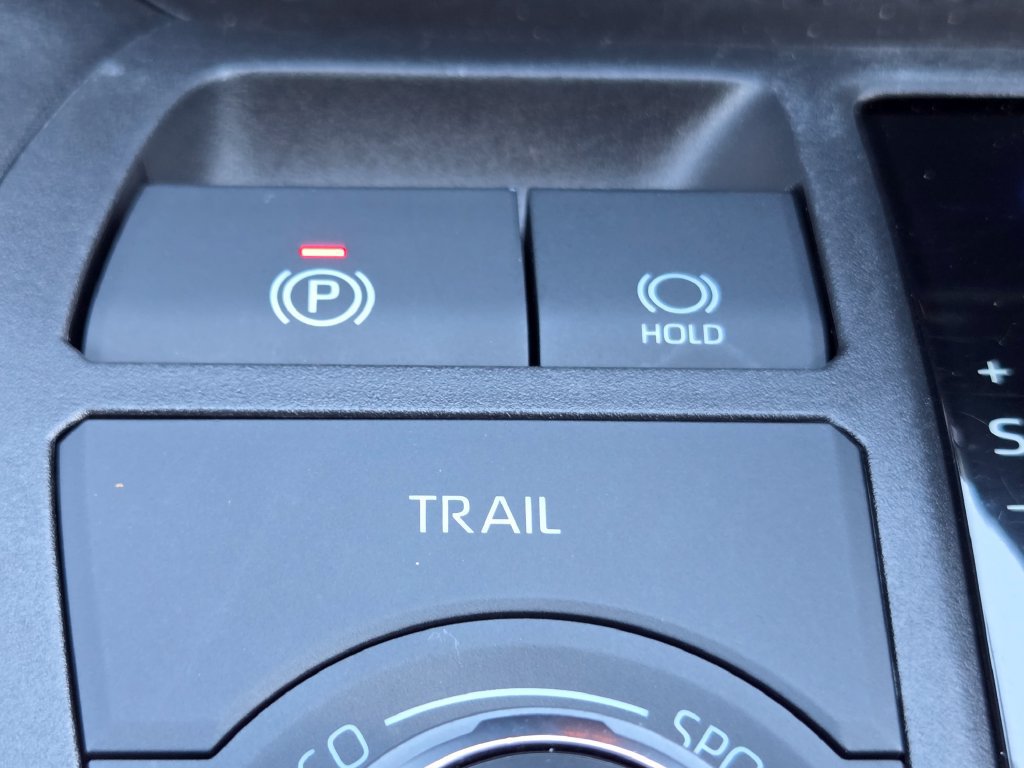 Used 2023 Toyota RAV4 XLE w/ Convenience Package AWD/4WD image 9