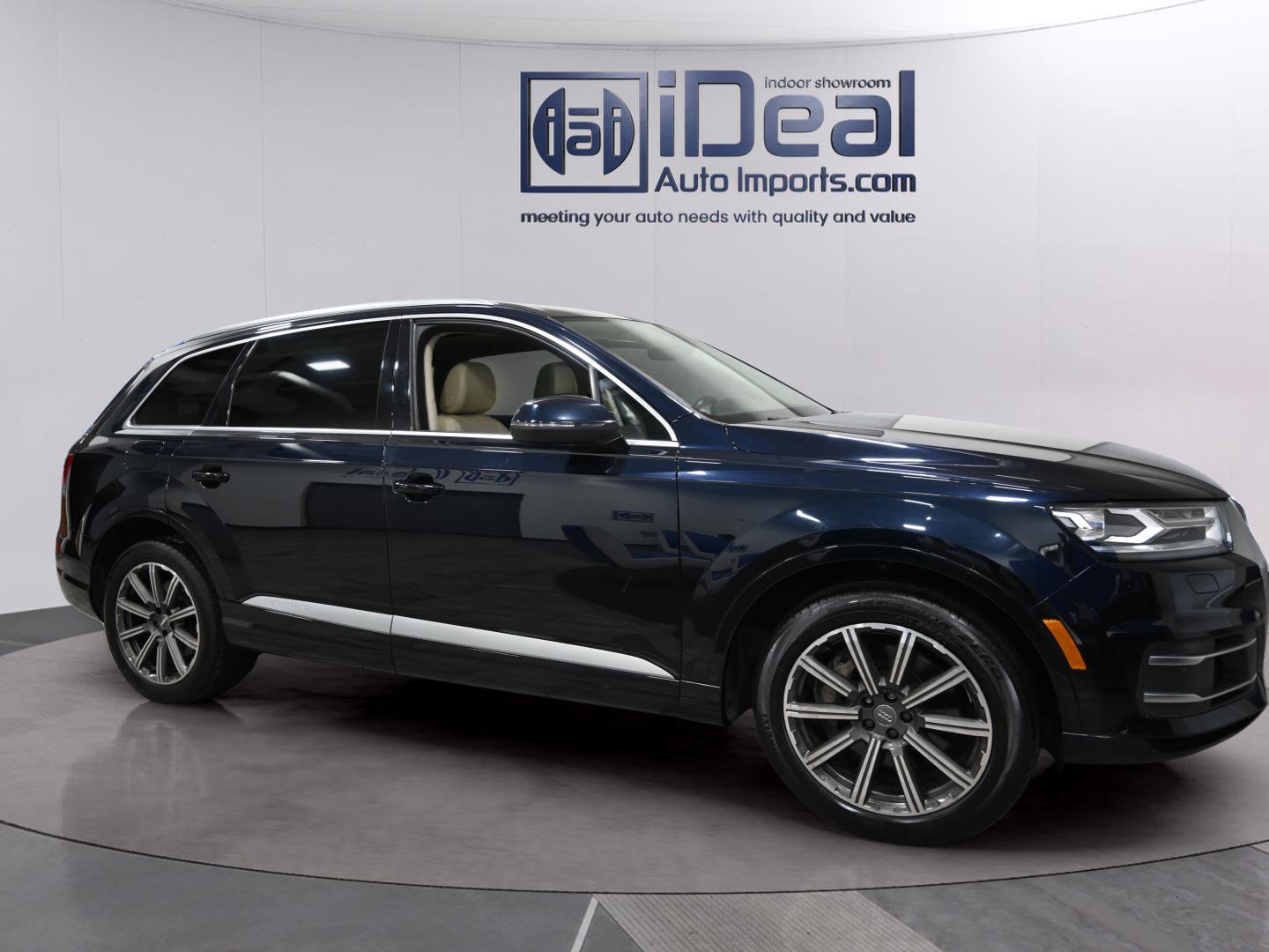 Used 2018 Audi Q7 3.0T Premium AWD/4WD image 11