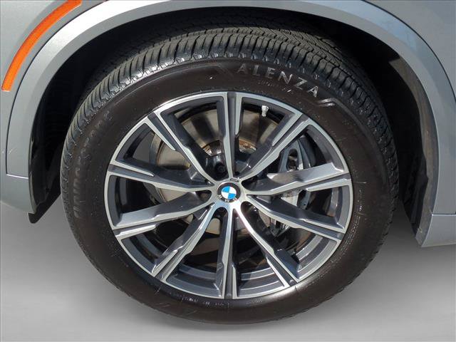 Certified 2026 BMW X5 xDrive40i w/ M Sport Package AWD/4WD image 27