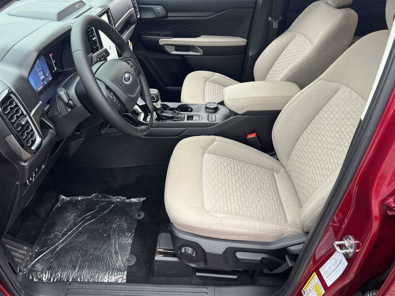New 2025 Ford Ranger XLT w/ FX4 Off-Road Package AWD/4WD image 17