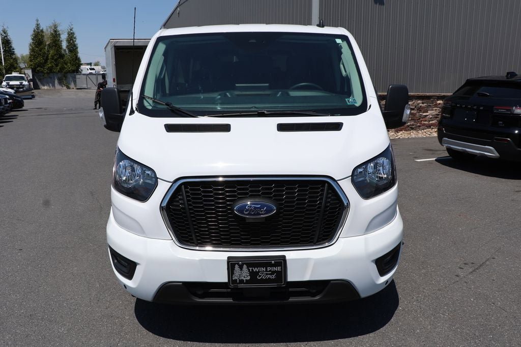 Used 2024 Ford Transit 350 XLT RWD image 4