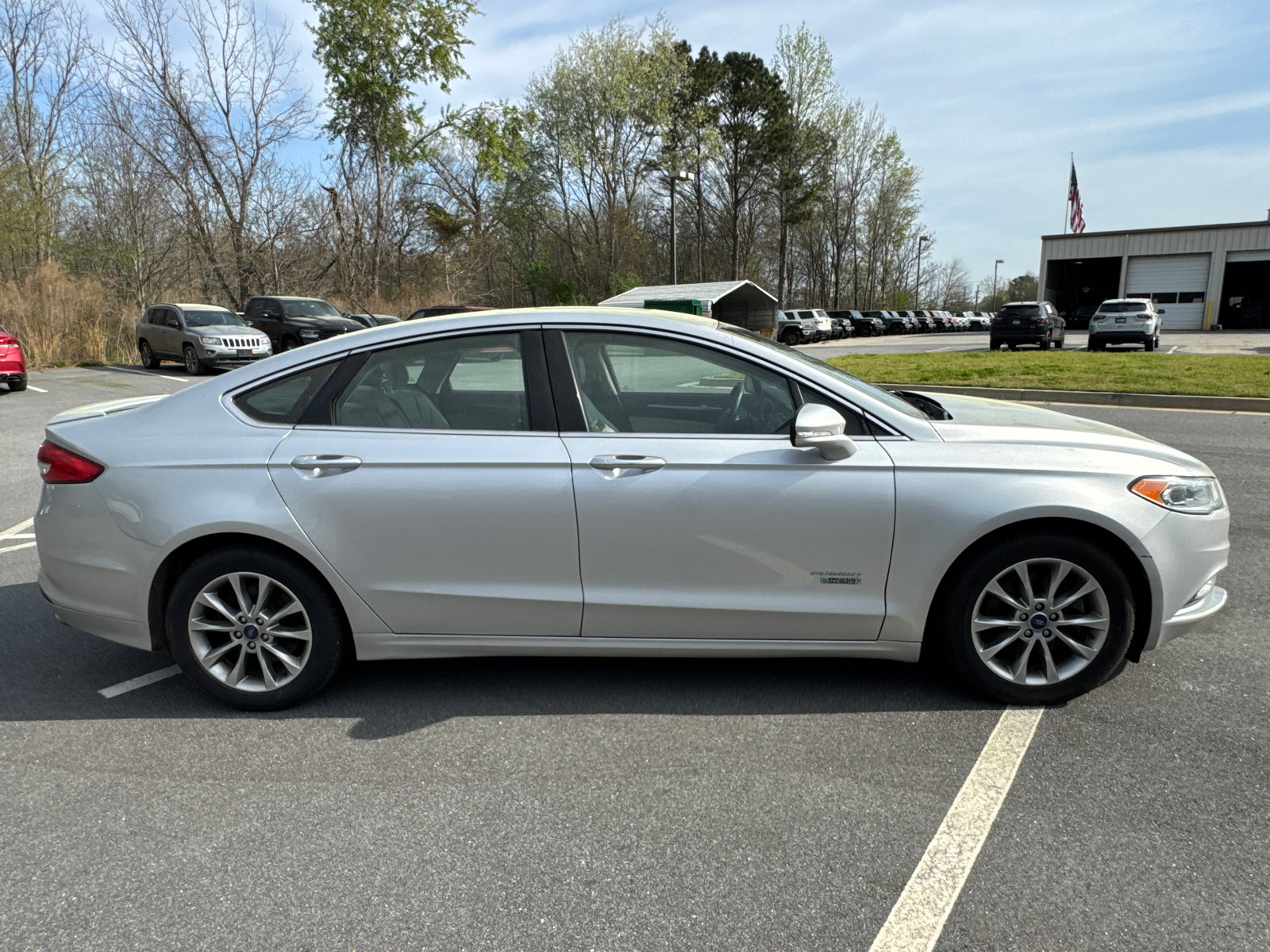 Used 2018 Ford Fusion Energi Titanium image 4
