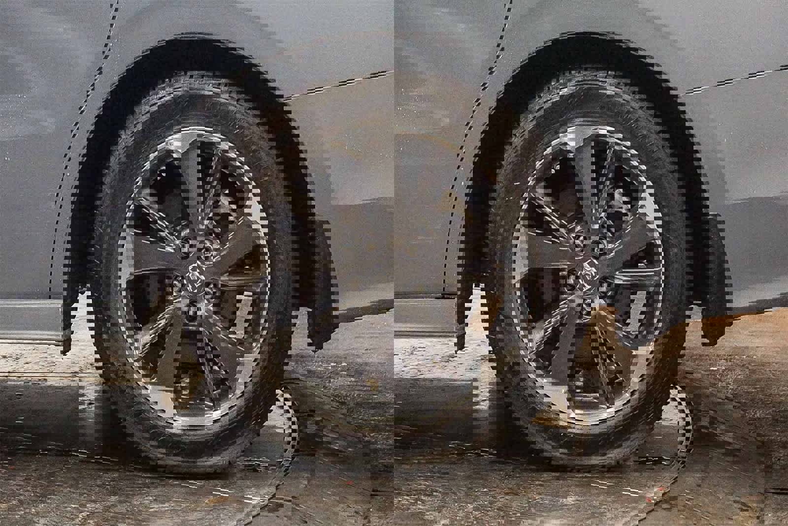 Used 2023 Honda Odyssey Elite image 10