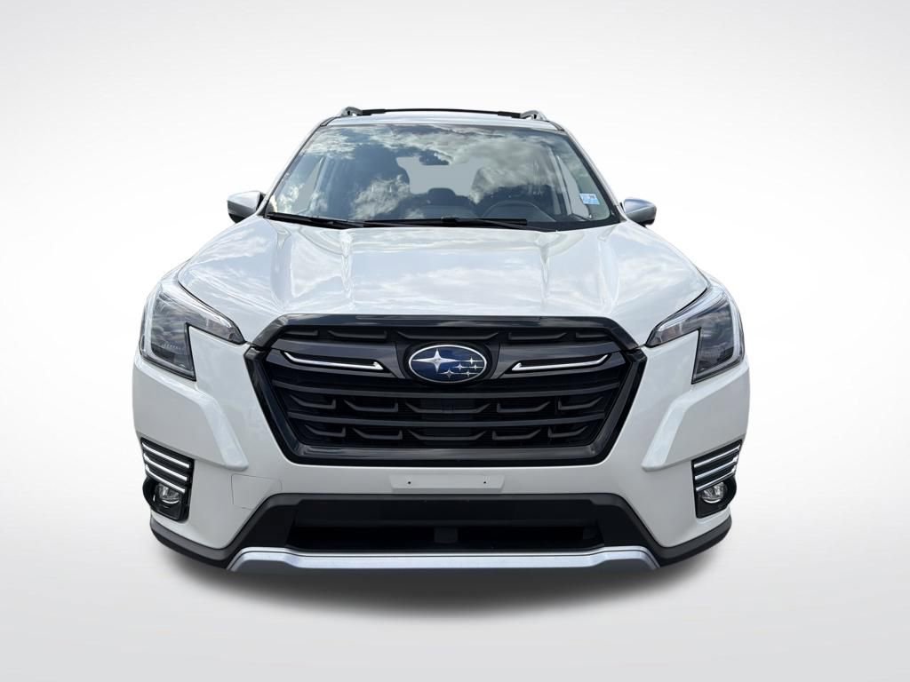 Used 2023 Subaru Forester Touring image 7
