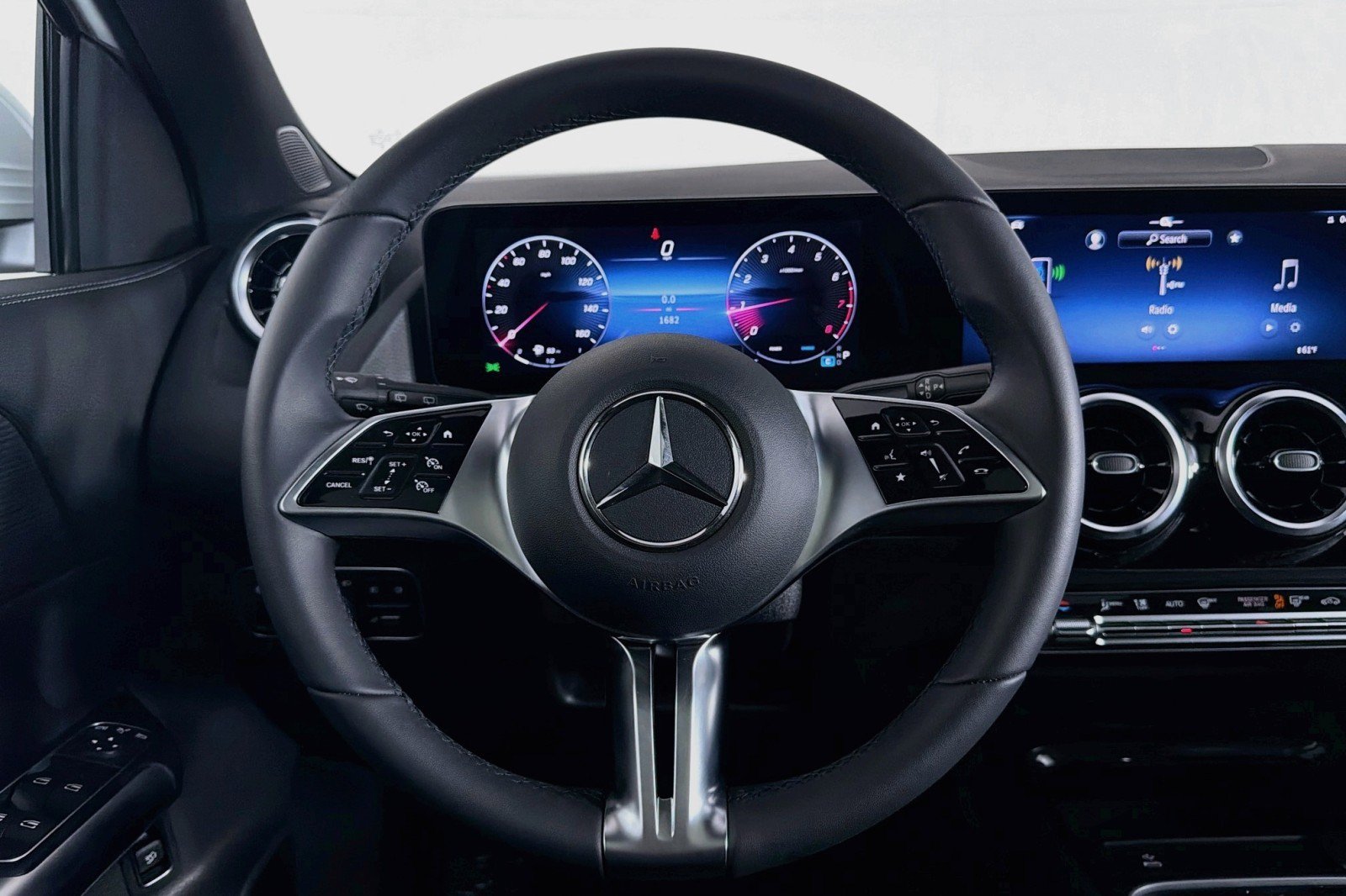 Certified 2026 Mercedes-Benz GLA 250 image 19