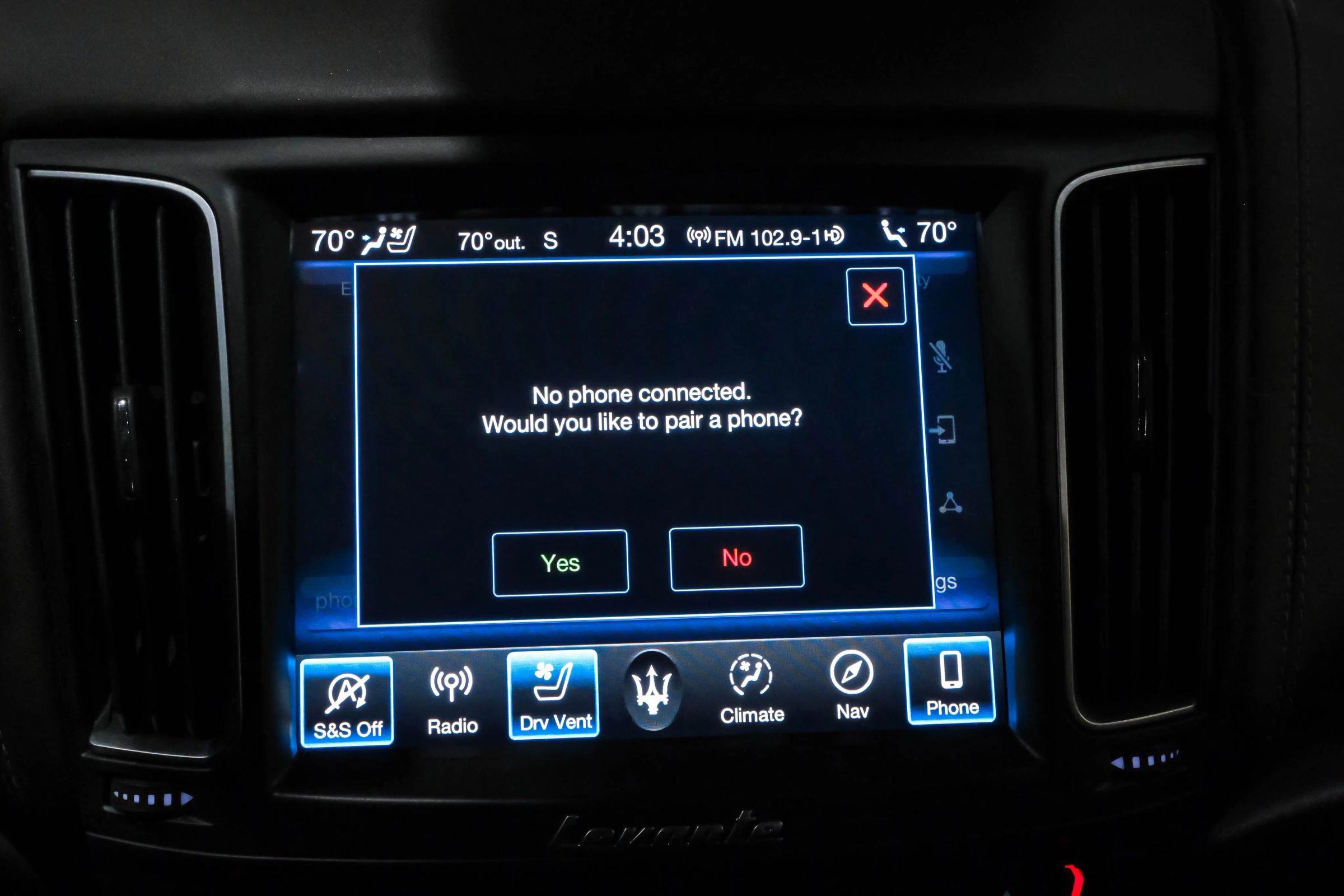 Used 2019 Maserati Levante GranLusso image 26