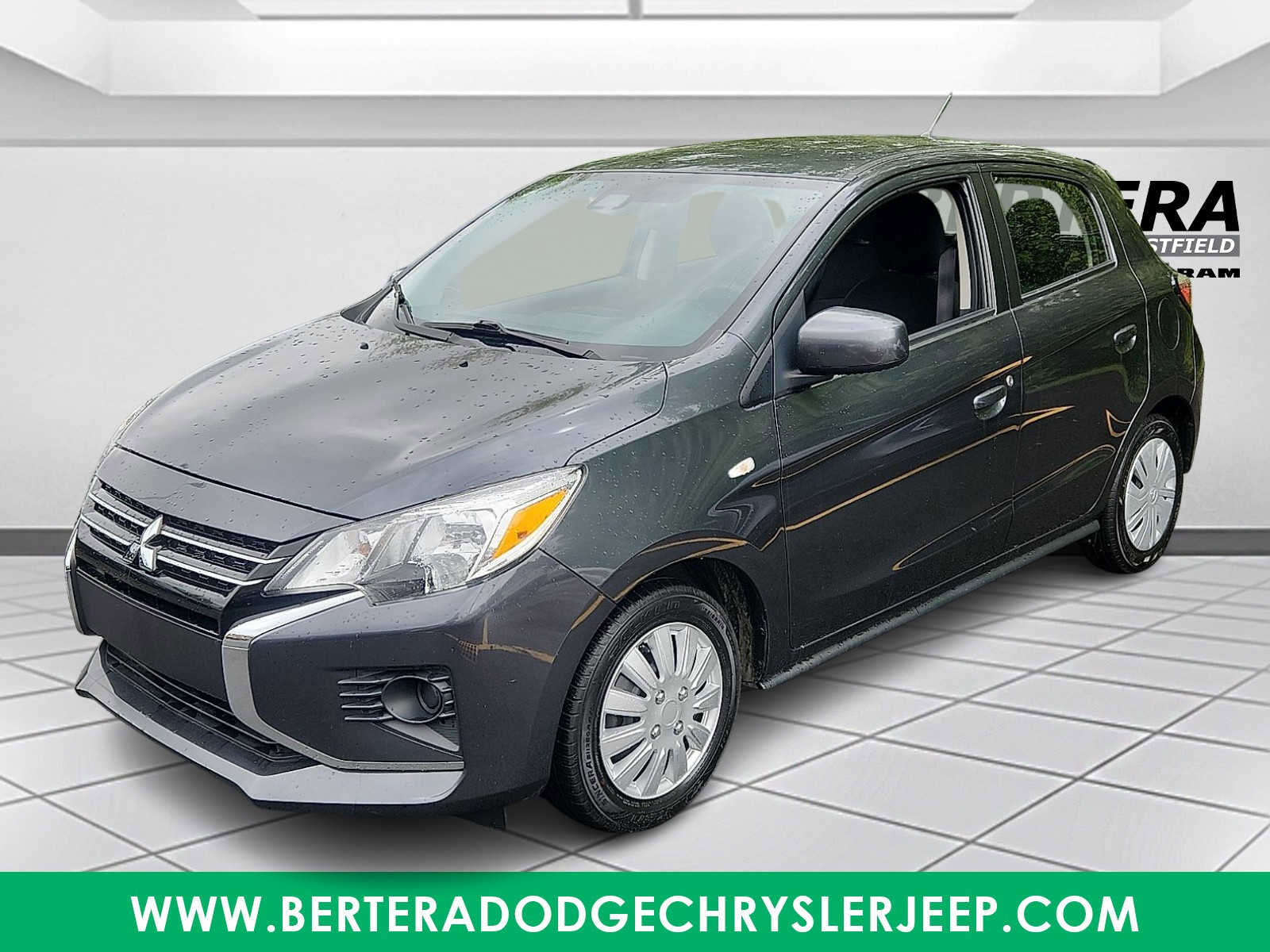 Used 2024 Mitsubishi Mirage ES FWD image 3