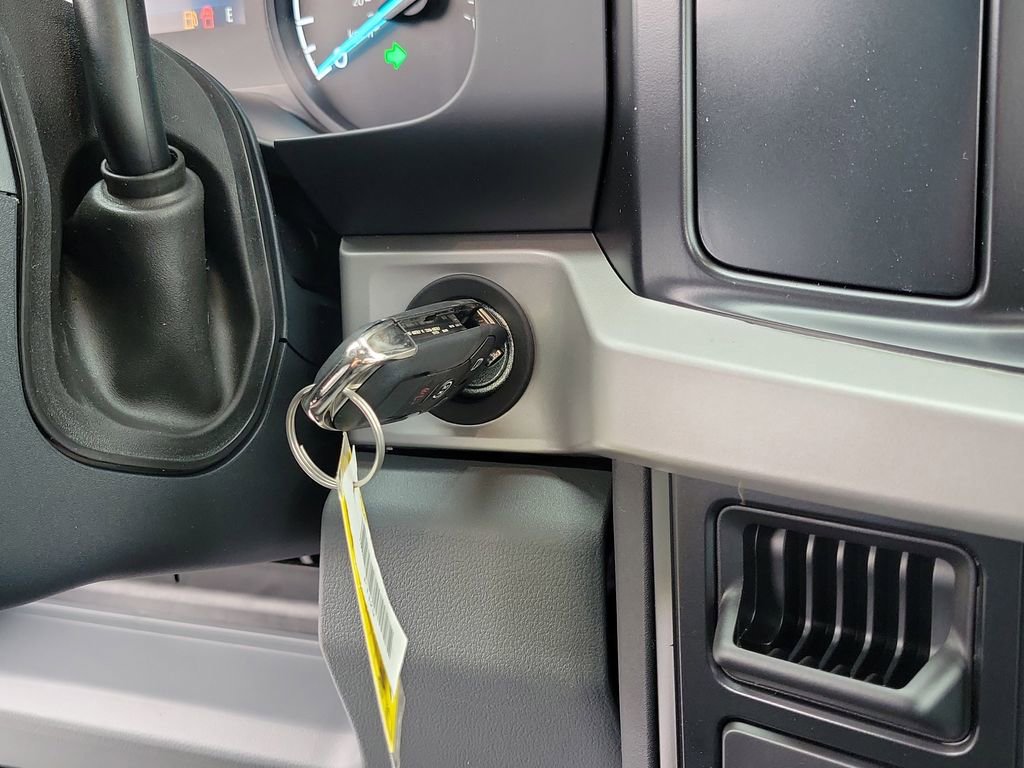 New 2026 Ford F350 XL w/ XL Chrome Package image 24