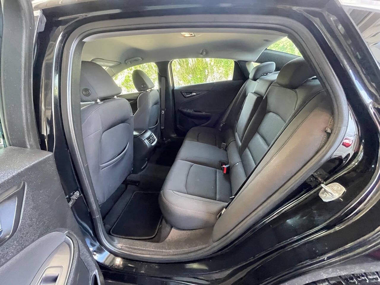 Used 2021 Chevrolet Malibu LT FWD image 10
