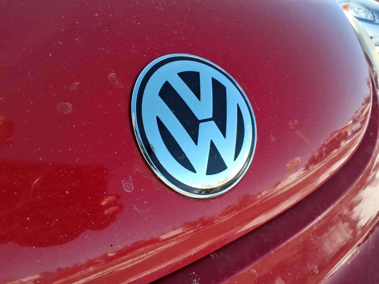 Used 2004 Volkswagen Beetle GLS image 8