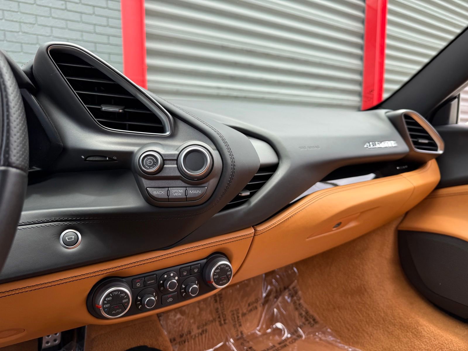 Used 2016 Ferrari 488 GTB RWD image 32