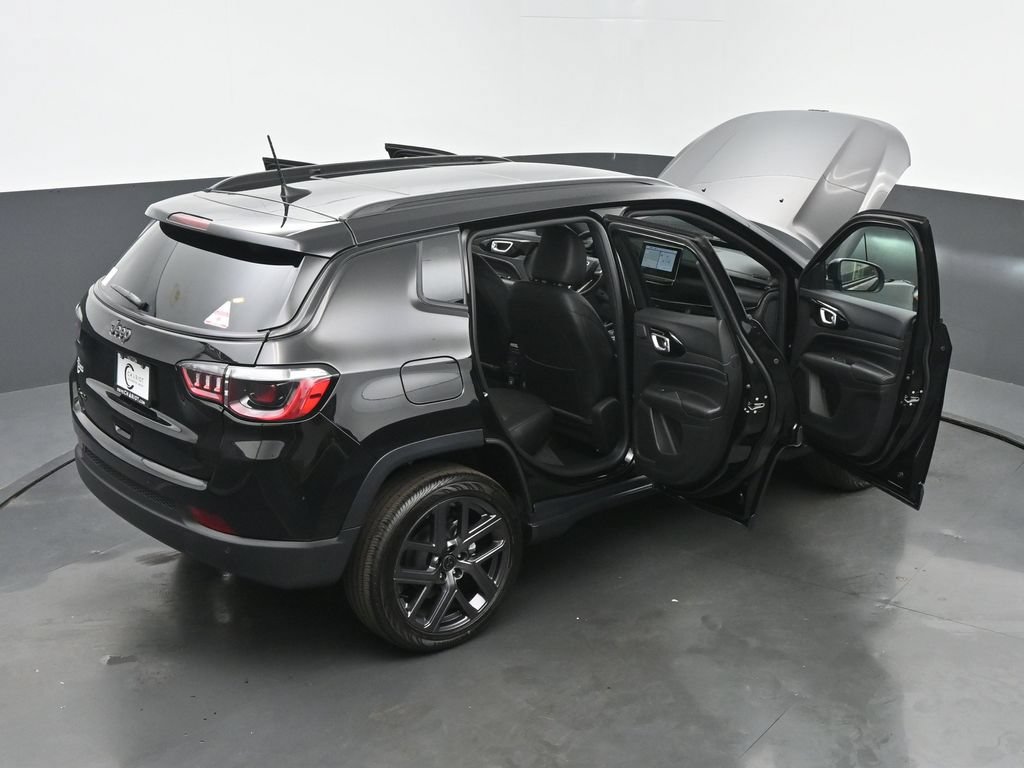 New 2026 Jeep Compass Limited w/ Sun, Sound & Navigation Group AWD/4WD image 63