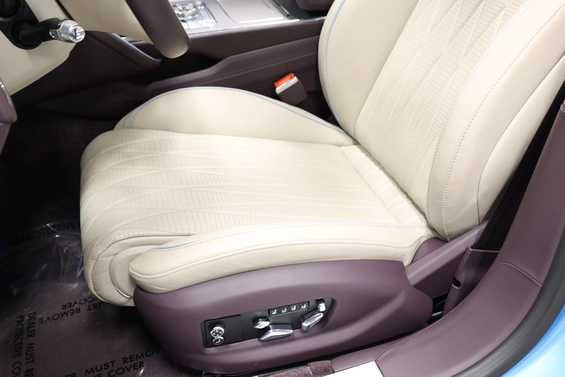 Used 2022 Bentley Flying Spur V8 AWD/4WD image 27