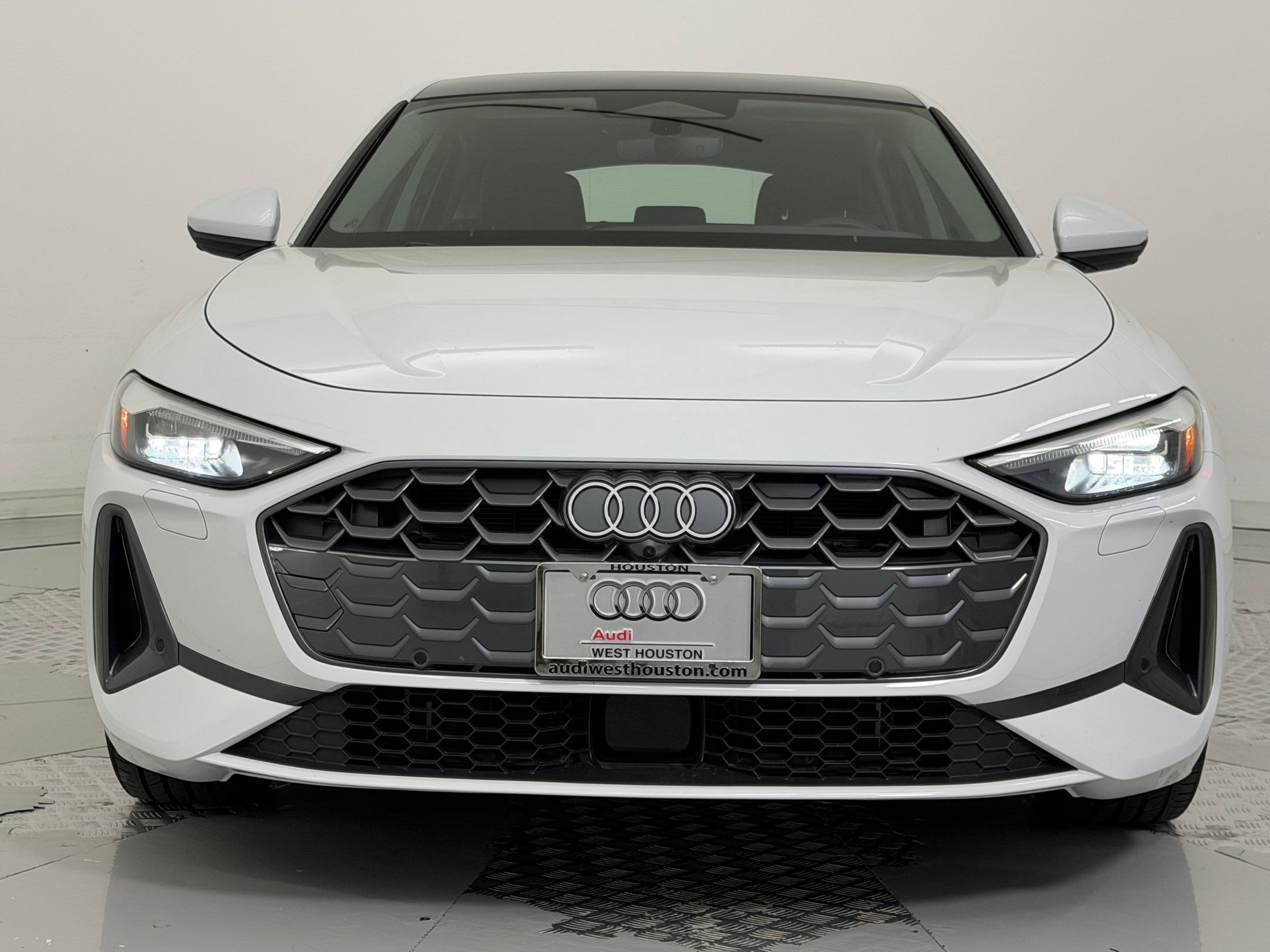 Certified 2025 Audi A5 2.0T Premium w/ Convenience Package image 6