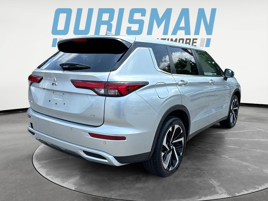Used 2024 Mitsubishi Outlander SE FWD image 6