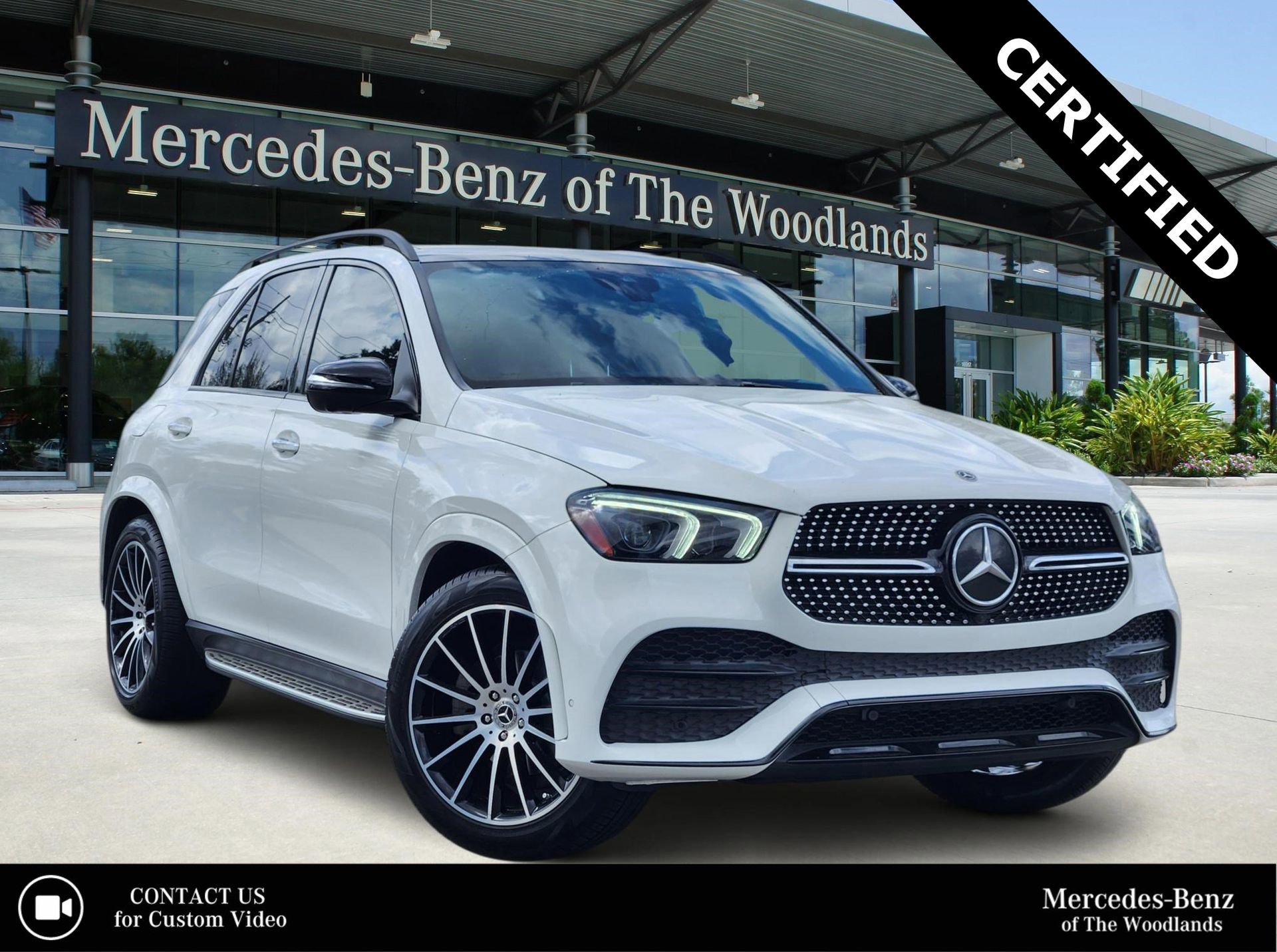 Certified 2022 Mercedes-Benz GLE 350 w/ AMG Line Interior image 1