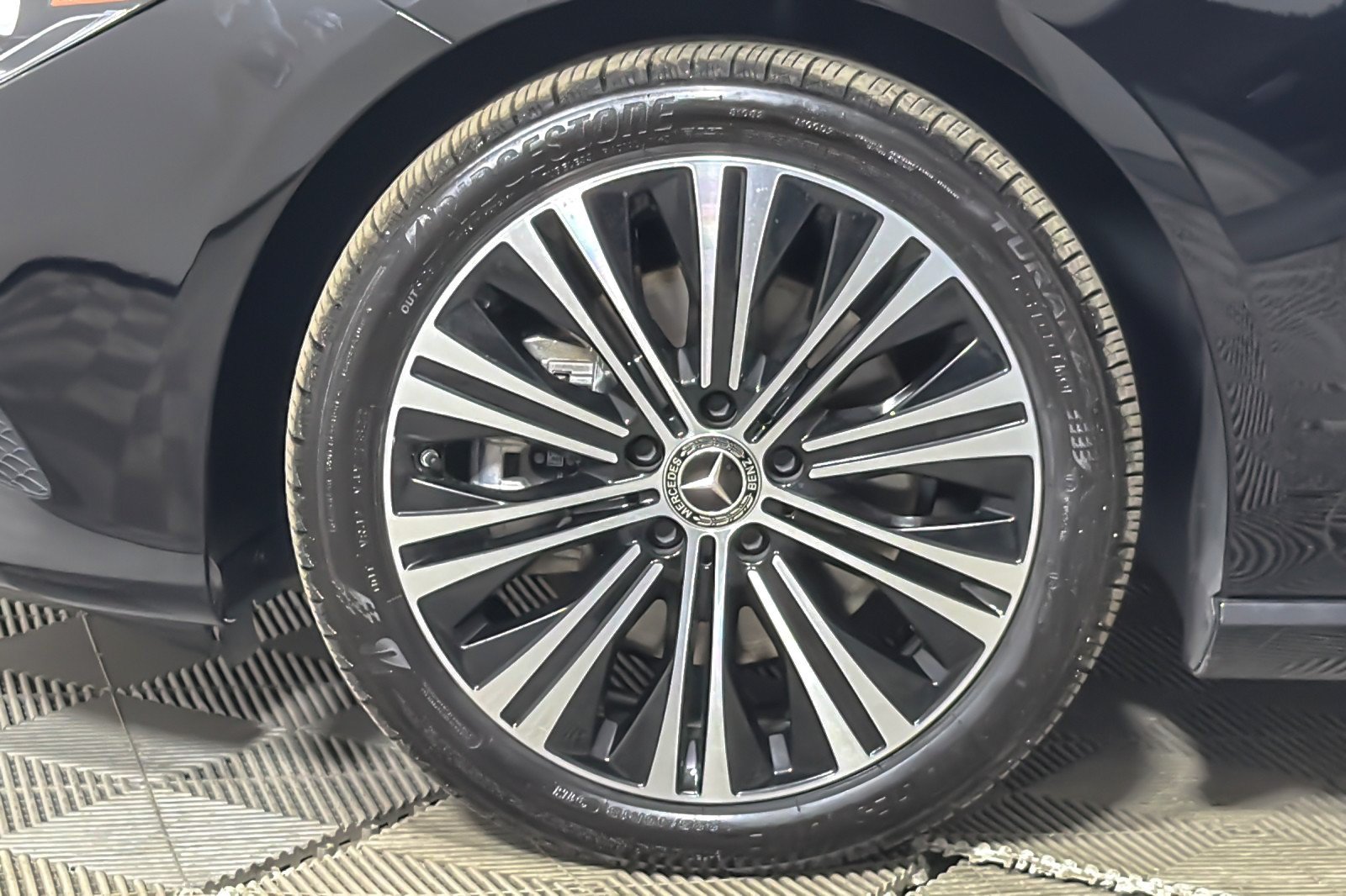 Used 2023 Mercedes-Benz CLA 250 w/ Premium Package image 24