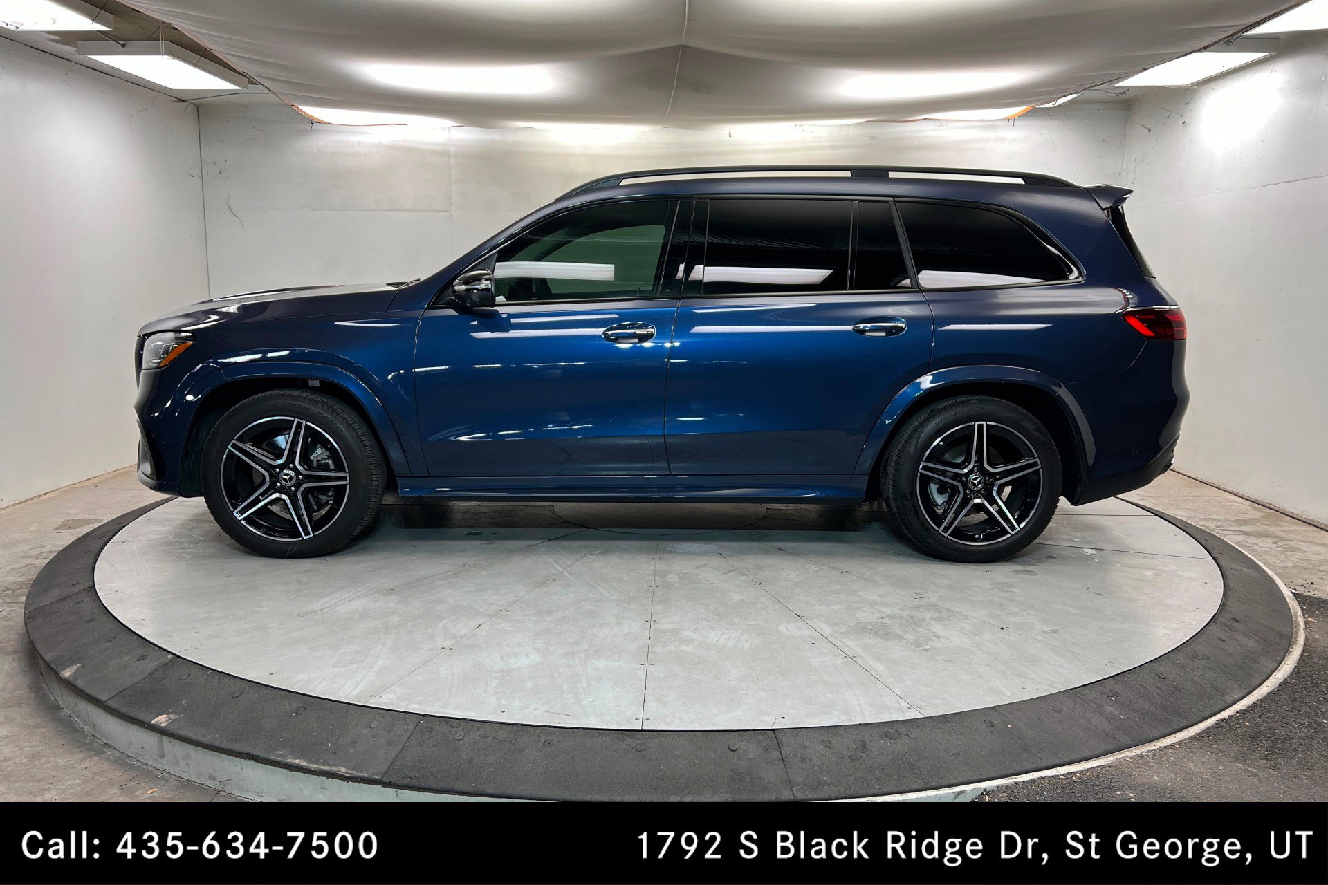 Certified 2025 Mercedes-Benz GLS 450 4MATIC image 2