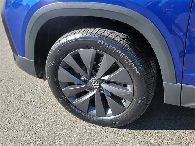 Used 2024 Volkswagen Taos S image 5