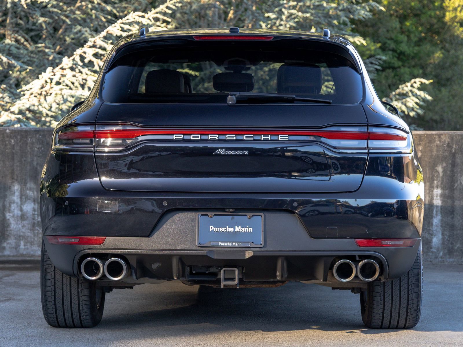 Certified 2020 Porsche Macan AWD/4WD image 10