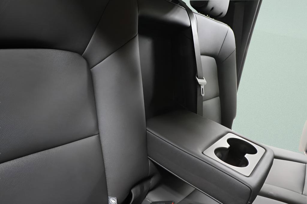 Used 2023 Chevrolet Colorado LT w/ LT Convenience Package III image 28