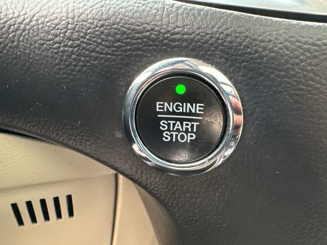 Used 2019 Ford Edge Titanium w/ Cold Weather Package image 32