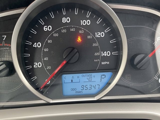 Used 2013 Toyota RAV4 XLE image 13