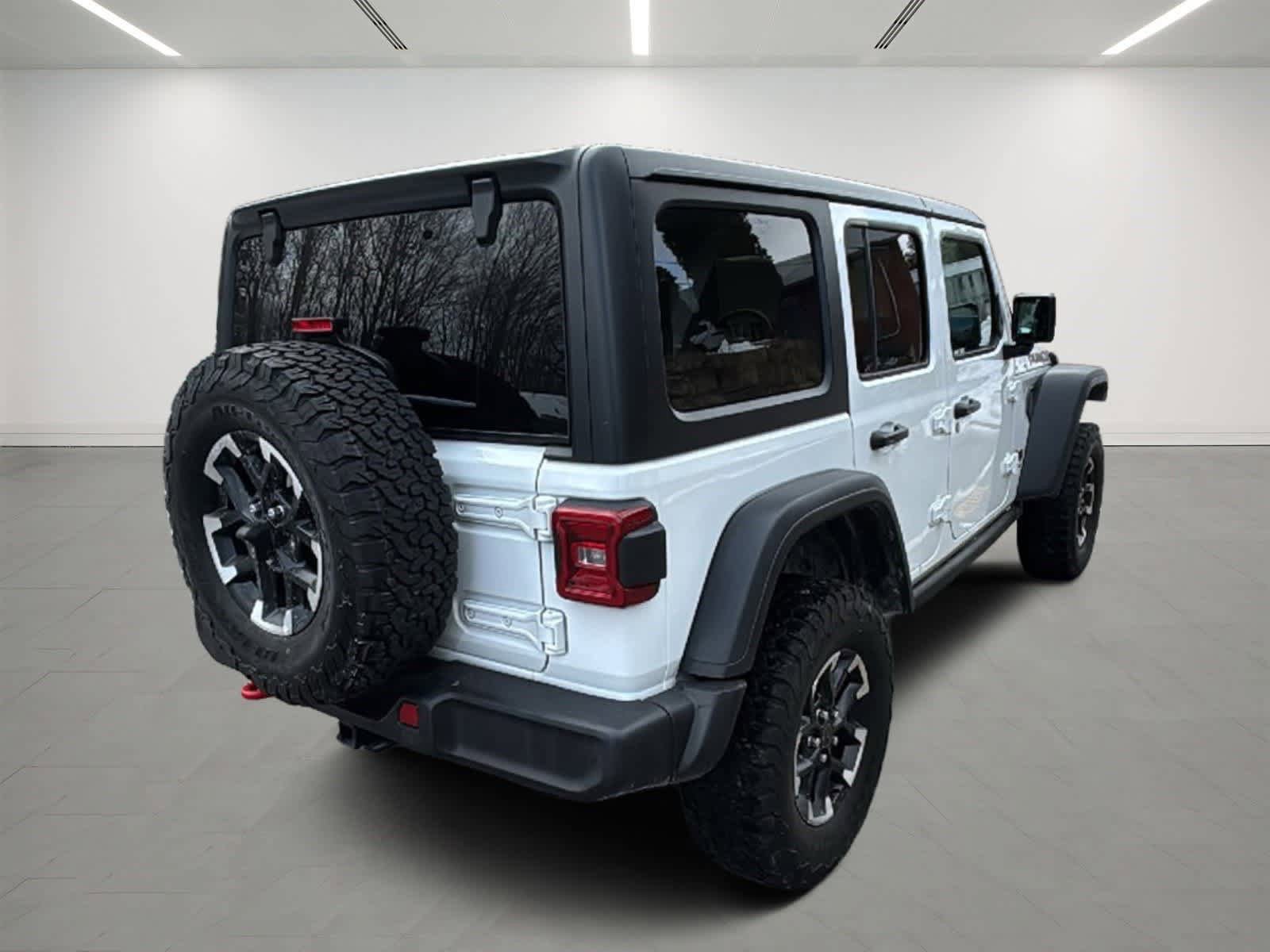 Used 2025 Jeep Wrangler Unlimited Rubicon image 5