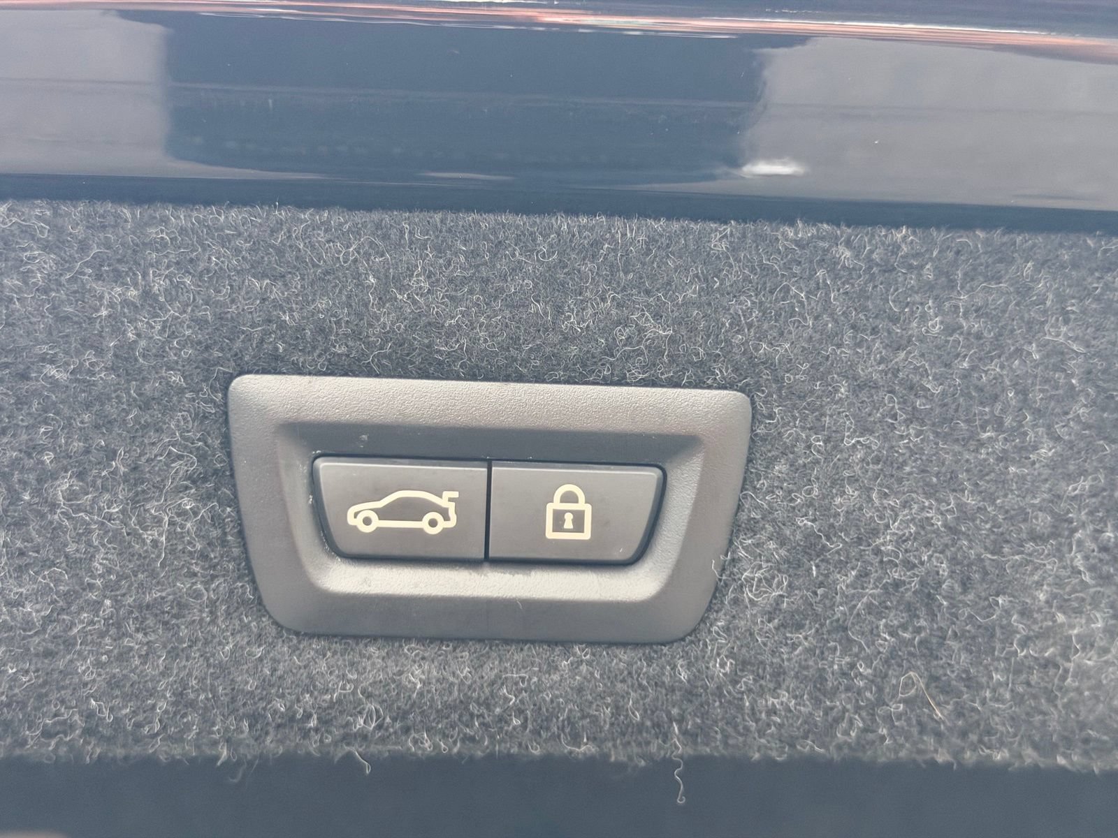 Used 2019 BMW 530i w/ Convenience Package RWD image 13