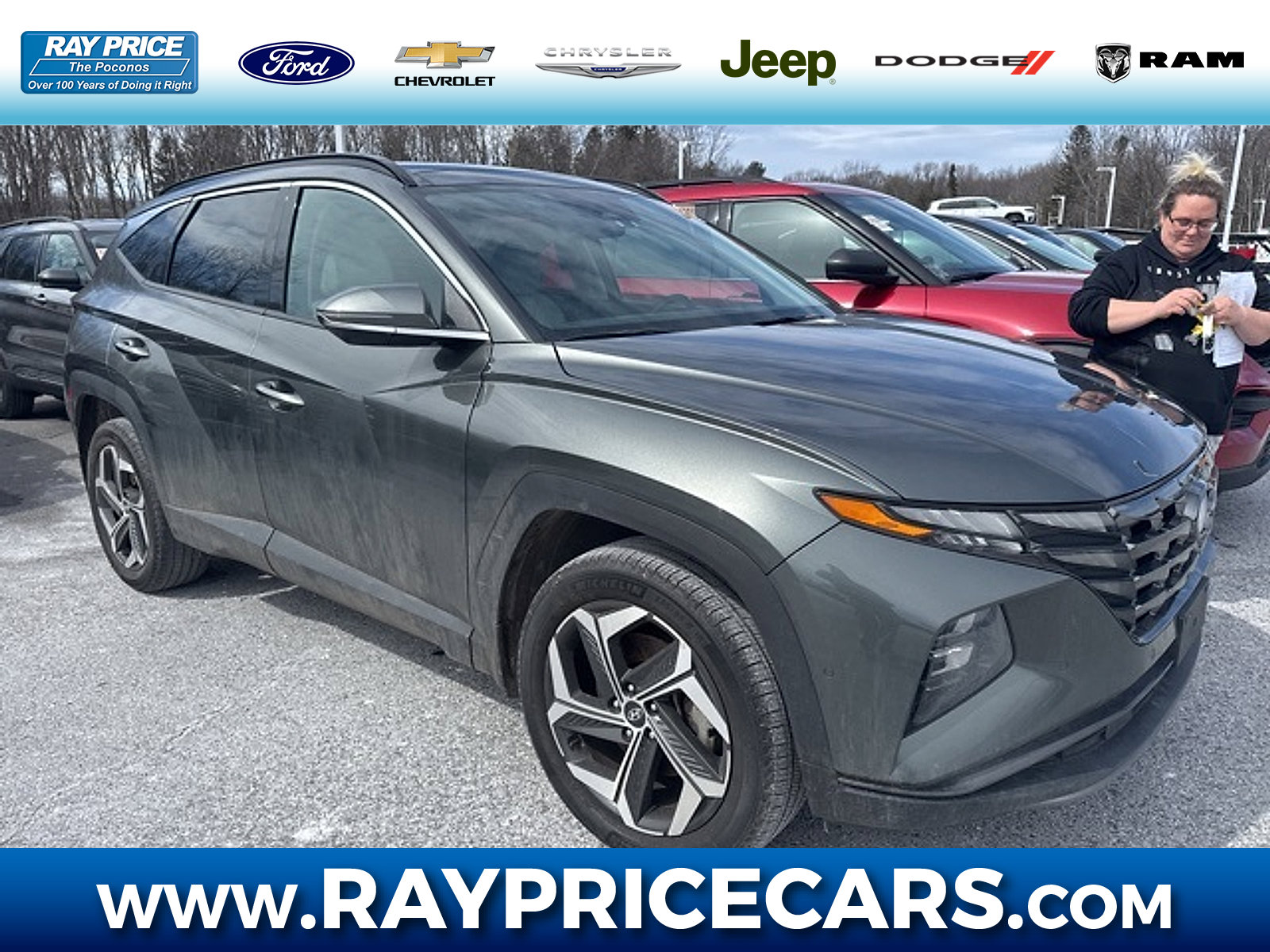 Used 2023 Hyundai Tucson Limited w/ Cargo Package AWD/4WD image 1