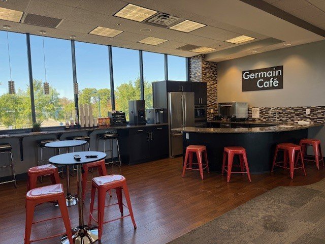 Certified 2023 Cadillac Escalade ESV V image 12