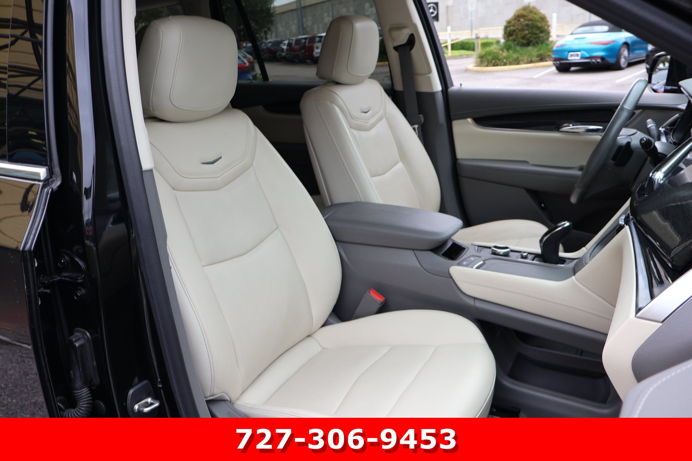 Used 2023 Cadillac XT6 Premium Luxury FWD image 23