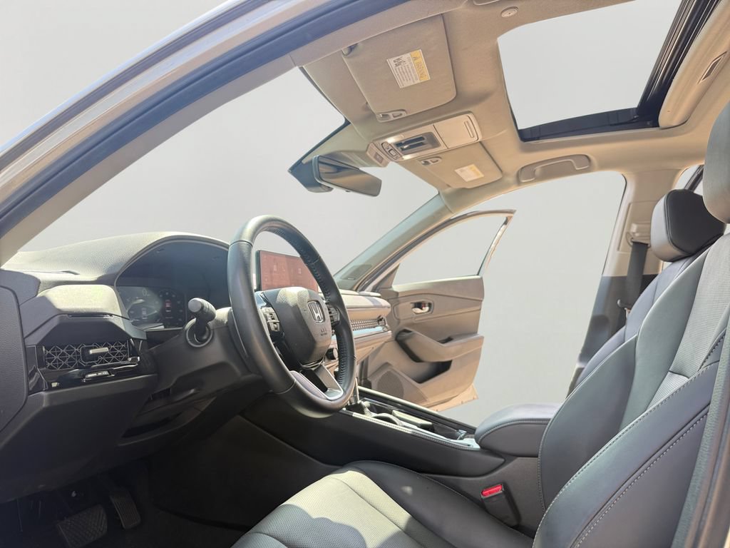 Certified 2024 Honda Accord Touring image 9