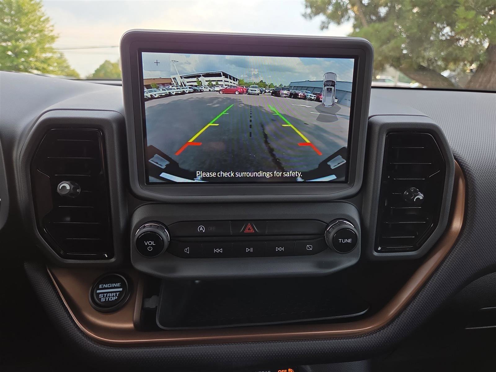 Used 2024 Ford Bronco Sport Outer Banks w/ Tech Package image 23