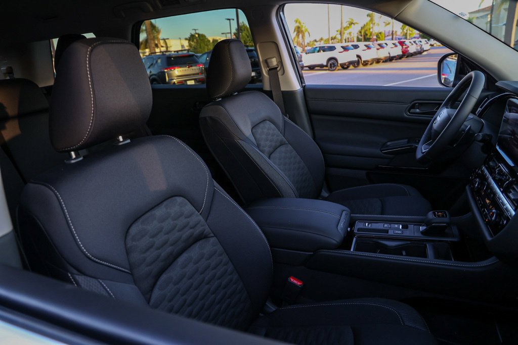 New 2026 Nissan Pathfinder SV FWD image 21