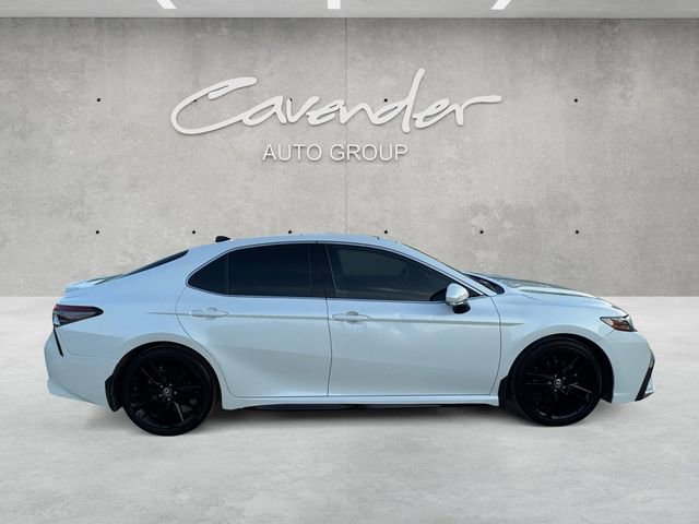 Used 2021 Toyota Camry XSE FWD image 17