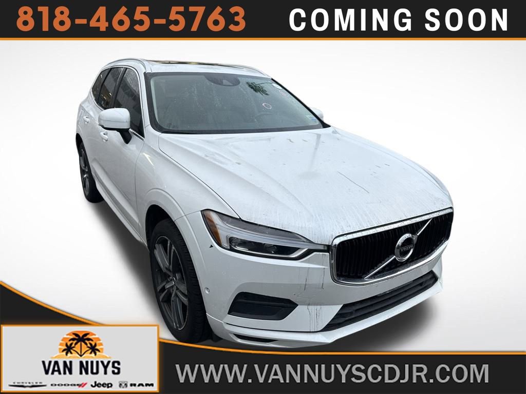Used 2019 Volvo XC60 T5 Momentum w/ Premium Package