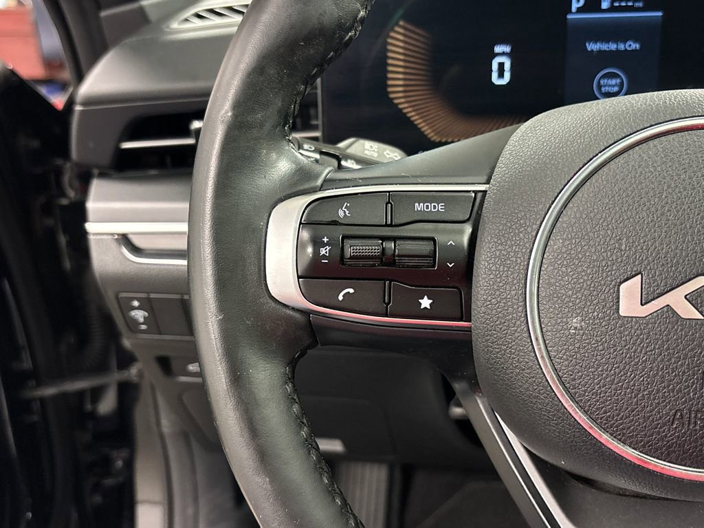Used 2025 Kia K5 GT-Line w/ GT-Line Premium Package AWD/4WD image 31