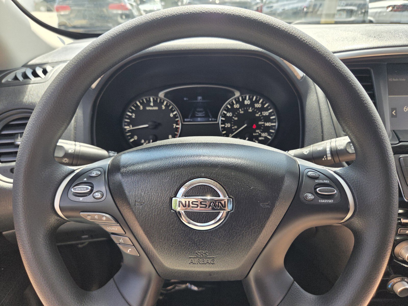 Used 2020 Nissan Pathfinder S FWD image 26