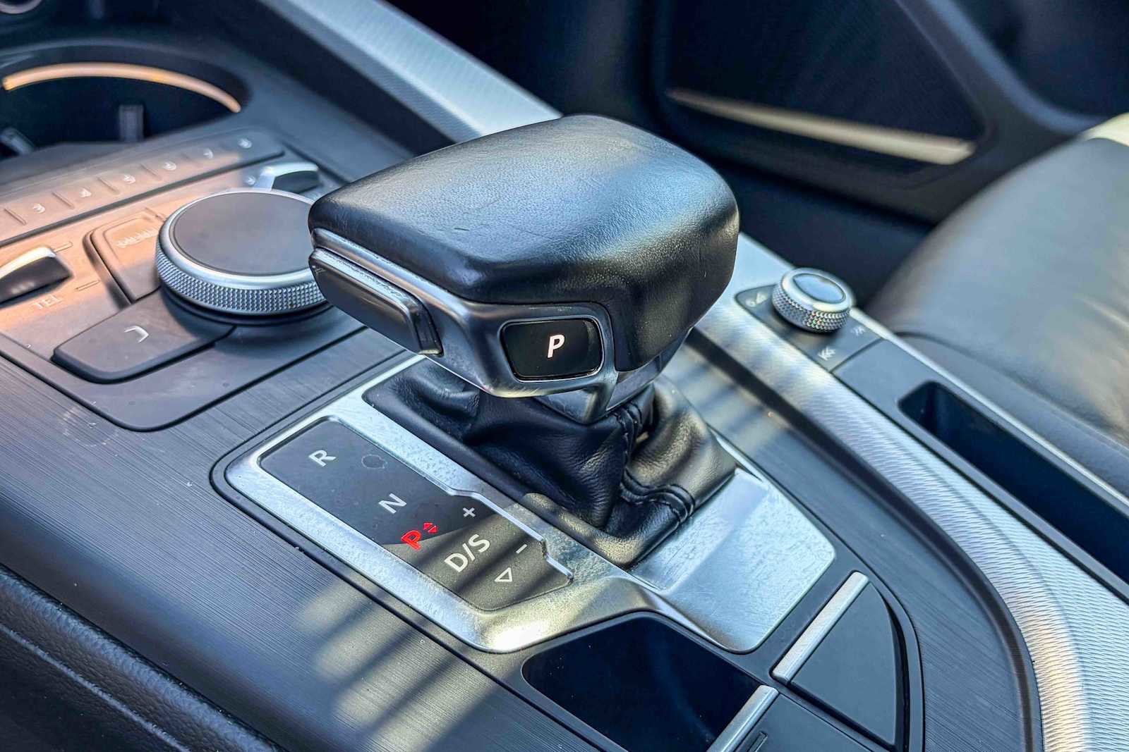 Used 2018 Audi A4 2.0T Ultra Premium Plus w/ Premium Plus Package FWD image 18