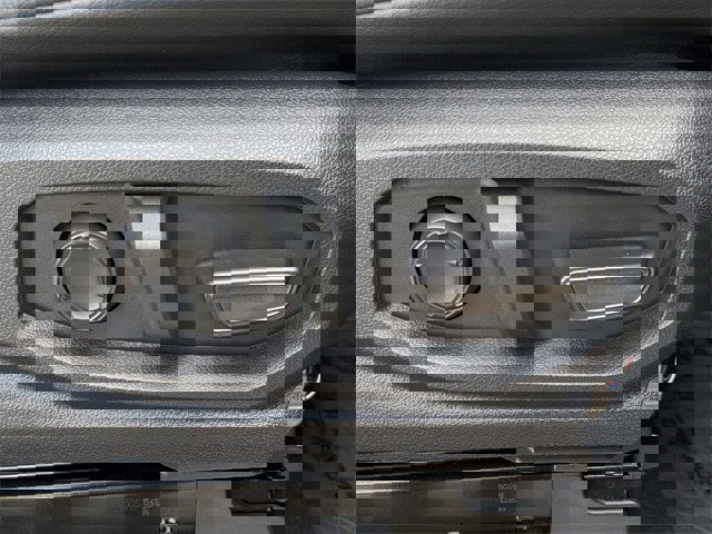 Used 2025 Toyota Tacoma TRD Pro image 33