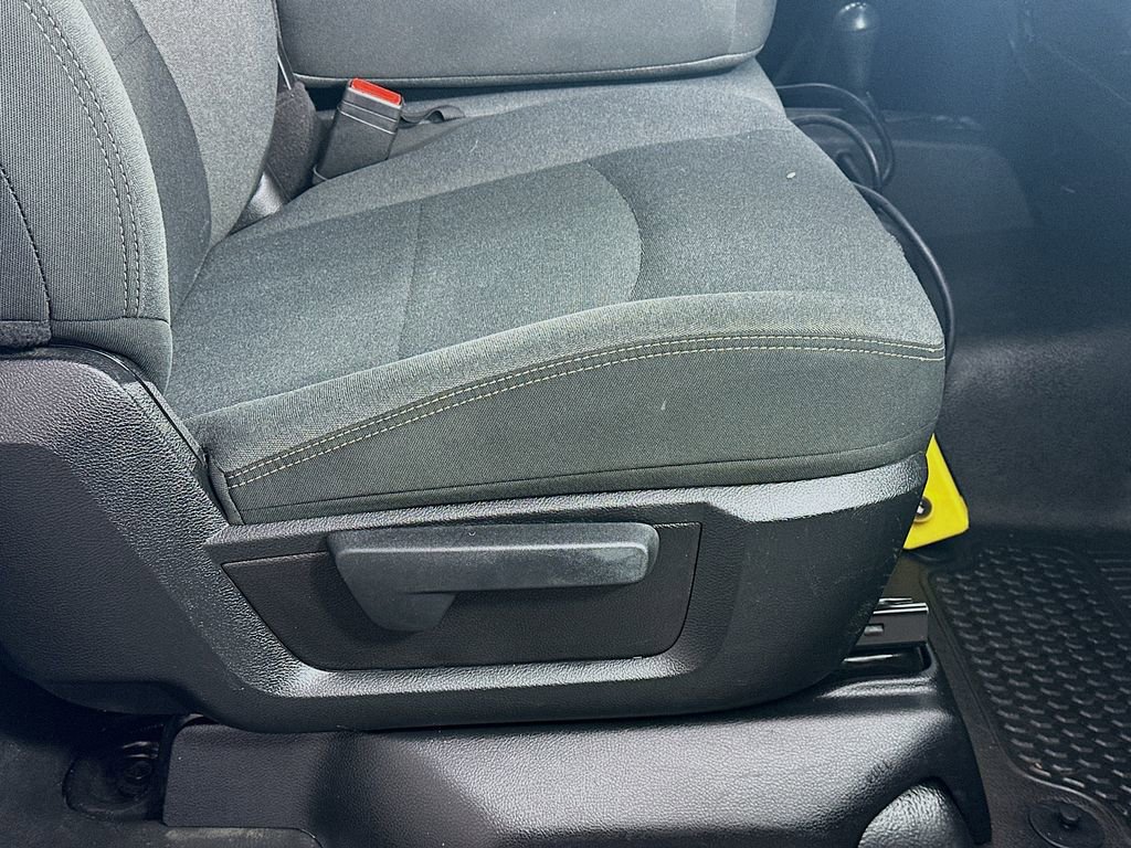 Used 2021 RAM 5500 Tradesman image 20